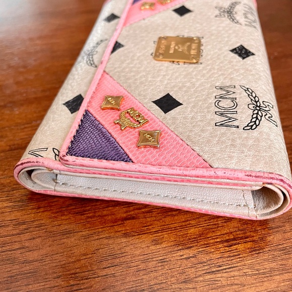 MCM Visetos Studded Trifold Wallet Paste Pink Purple - Picture 12 of 14